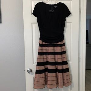 S.L. Fashions Evening Dress in Dusty Rose & Black Sz 14